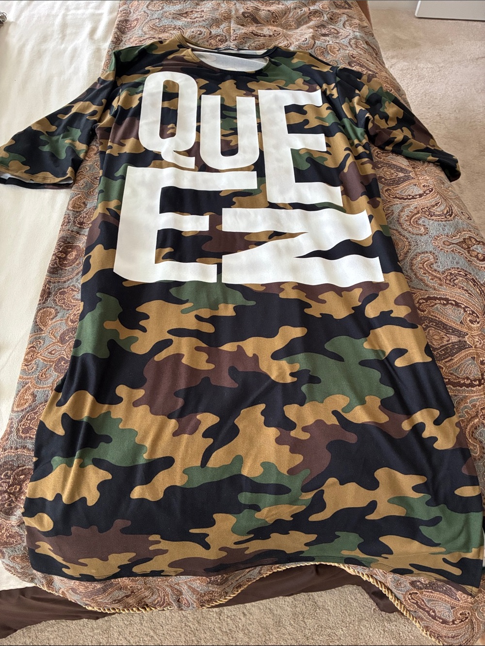 Fashion Nova women Camo dress with White Queen Graphic